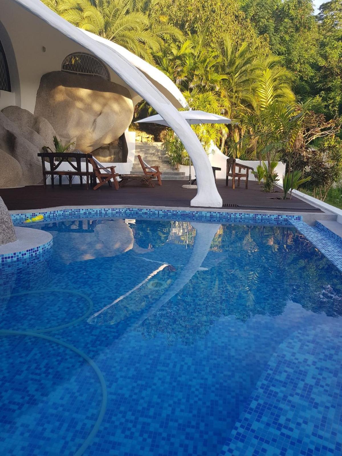 Brown Sugar Lodge Beau Vallon  Bagian luar foto